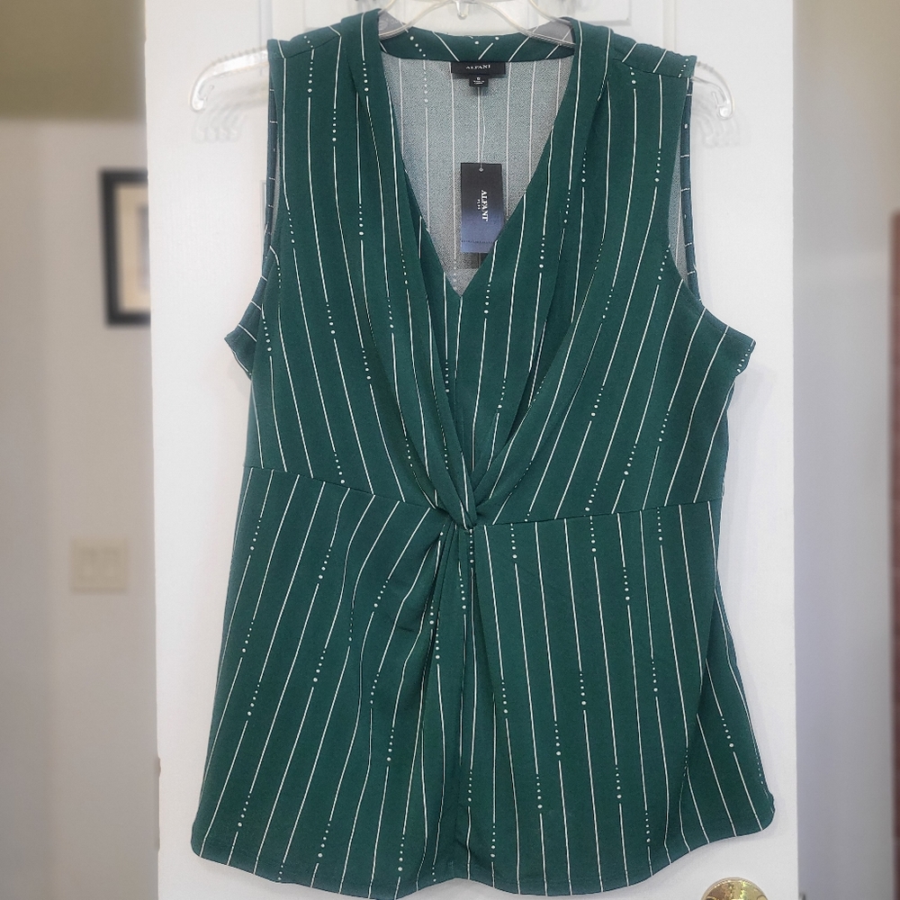 Alfani Twist-Front Sleeveless Top, 1X, Green
